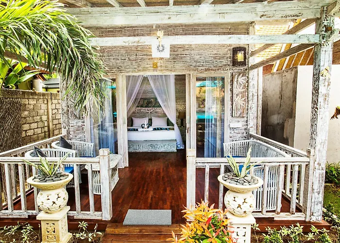 The Palm Grove Hotel 4*