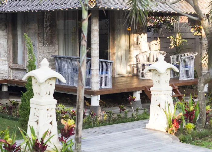 Hotel The Palm Grove Nusa Lembongan