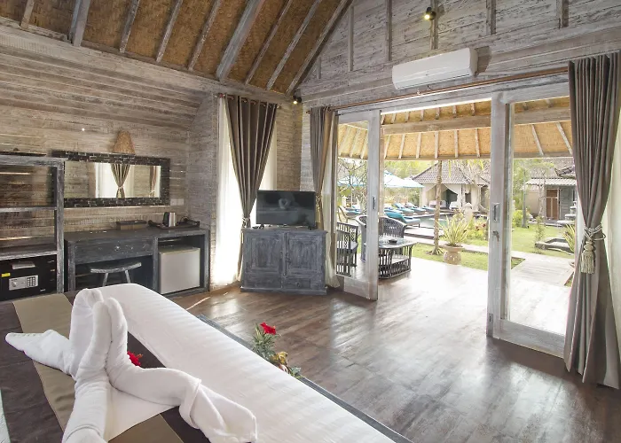 Hotel The Palm Grove