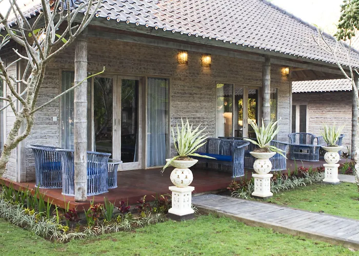 The Palm Grove Hotel Nusa Lembongan