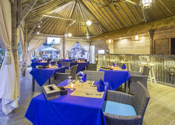 The Palm Grove Hotel