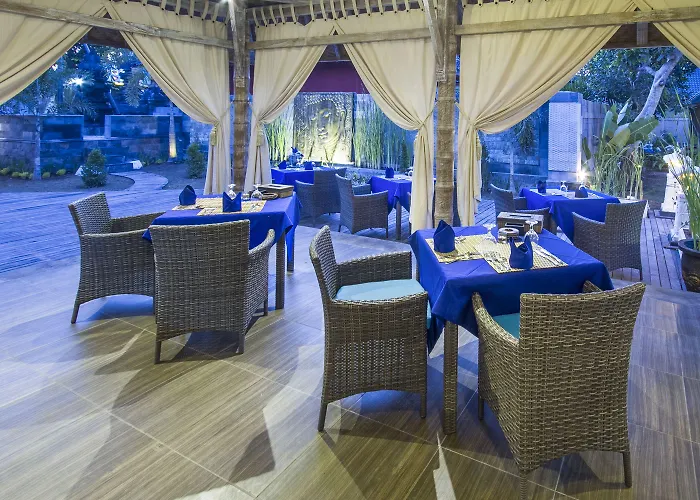 The Palm Grove 4*
