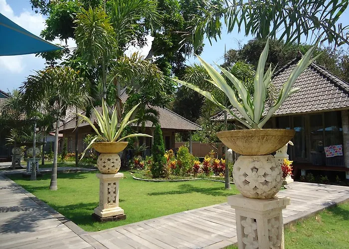 The Palm Grove Hotel Nusa Lembongan