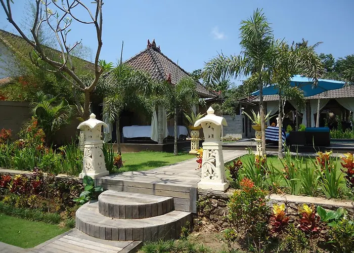 Hotel The Palm Grove 4*