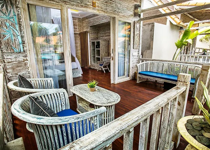 Hotel The Palm Grove 4*