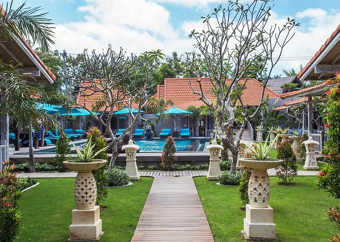 The Palm Grove Hotel